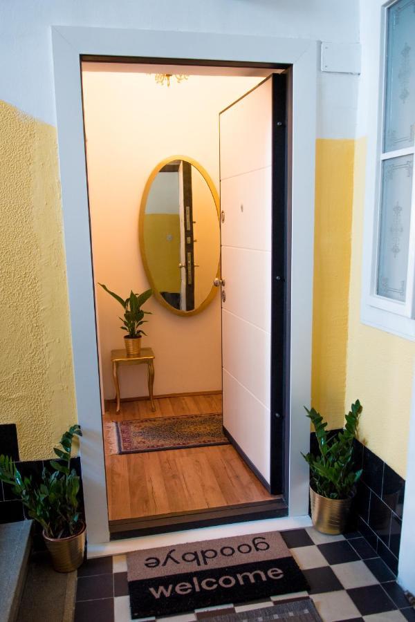 2 On Seven Apartment Zagreb Ngoại thất bức ảnh